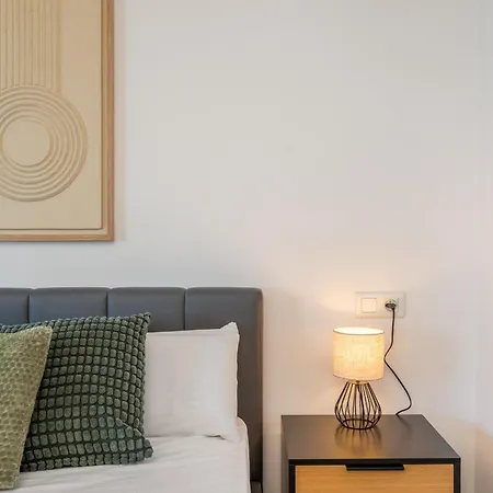 Perfect Terrace, Amazing Views, Great Location דירה