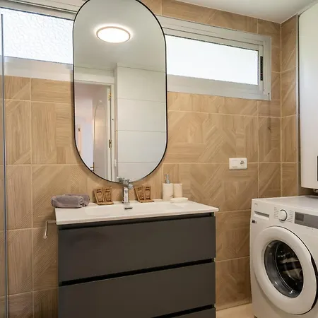 Perfect Terrace, Amazing Views, Great Location Торремолінос