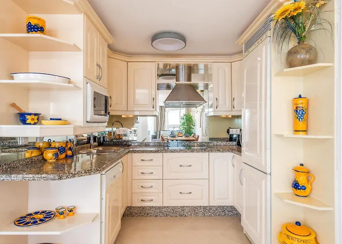 Perfect Terrace, Amazing Views, Great Location Torremolinos