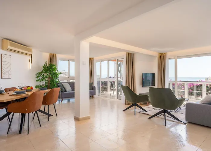 Perfect Terrace, Amazing Views, Great Location Torremolinos